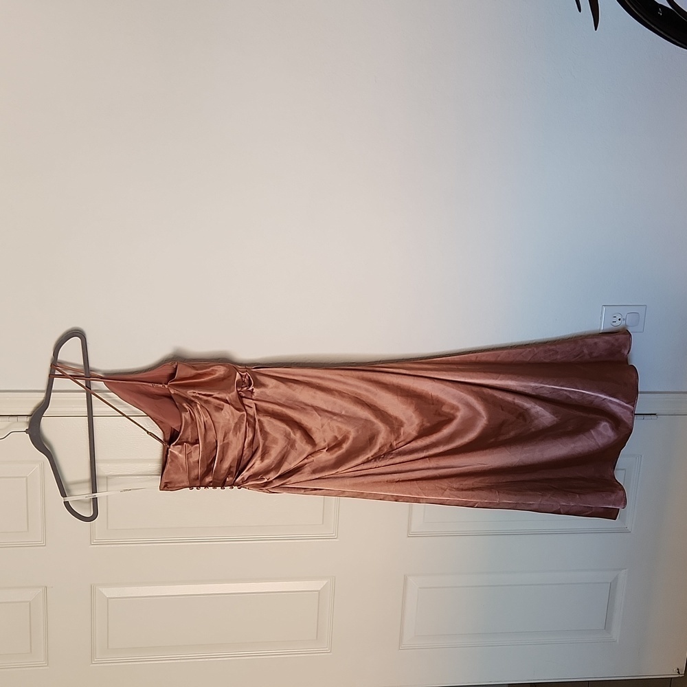 ✨️ GALINA SIGNATURE charmeuse draped one-shoulder Quartz Slit Maxi Dress. Sz 6 - Picture 10 of 13